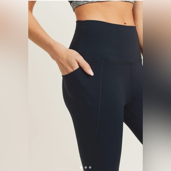 Mono B Everyday High Waist Leggings Black Size Small - Picture 3 of 11